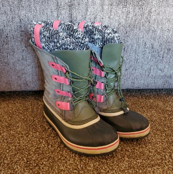 Sorel Shoes - Sorel waterproof boots with liner